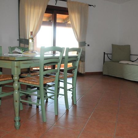 Apartamento Il Borgo Di Punta Marana Golfo Aranci Exterior foto