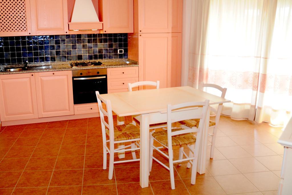 Apartamento Il Borgo Di Punta Marana Golfo Aranci Exterior foto