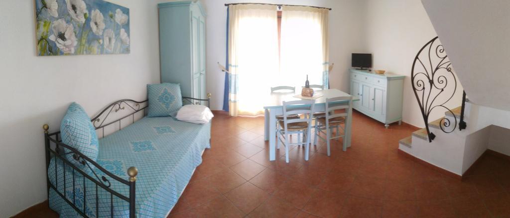 Apartamento Il Borgo Di Punta Marana Golfo Aranci Exterior foto