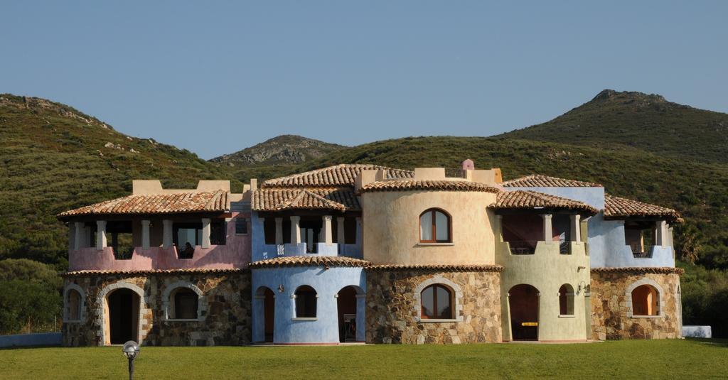 Apartamento Il Borgo Di Punta Marana Golfo Aranci Exterior foto