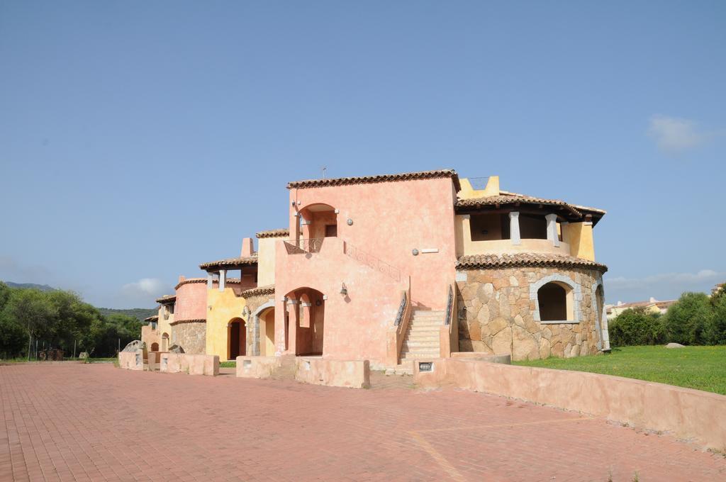 Apartamento Il Borgo Di Punta Marana Golfo Aranci Exterior foto
