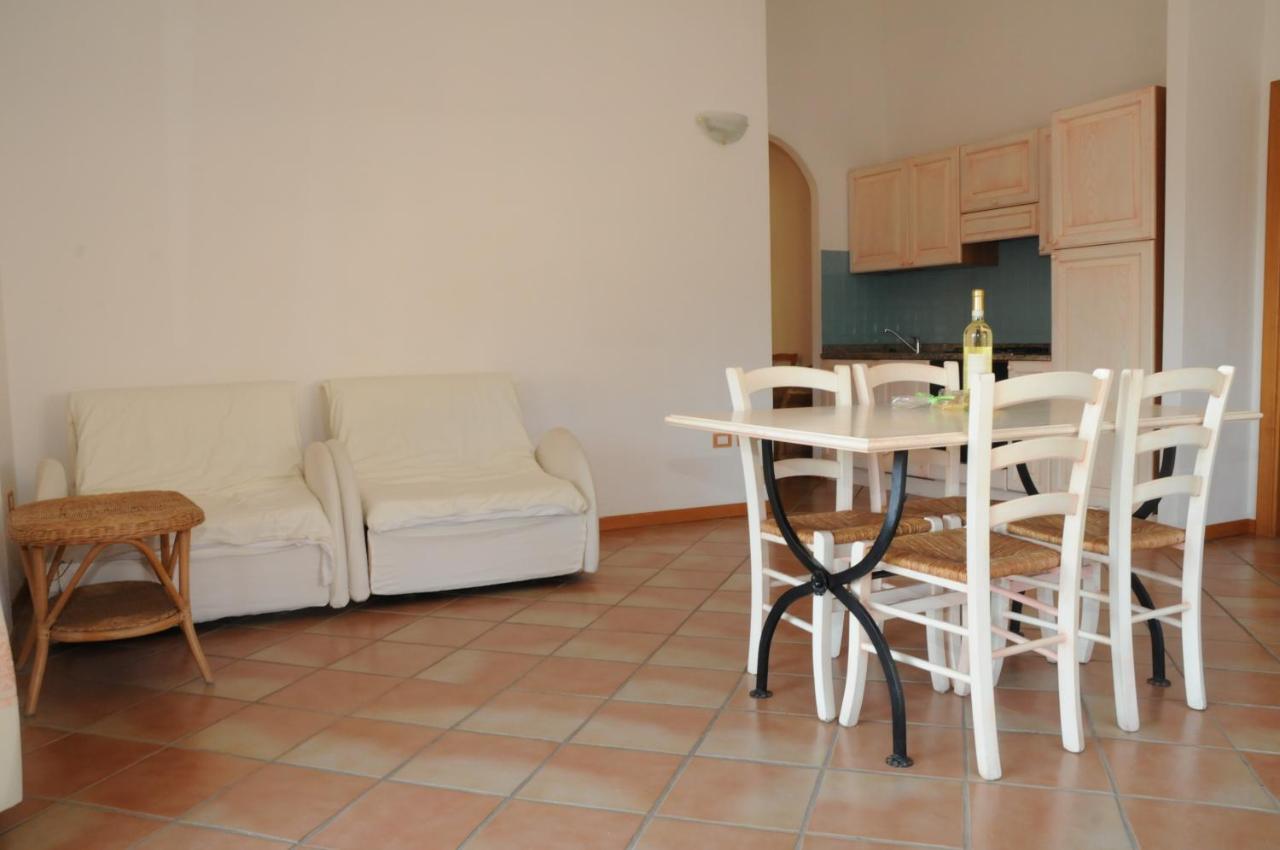 Apartamento Il Borgo Di Punta Marana Golfo Aranci Exterior foto
